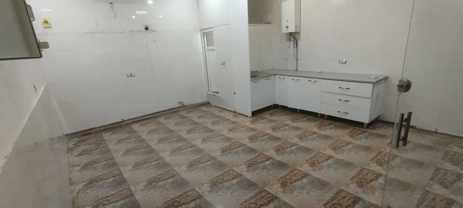 مغازه بر شهرک گلها المهدی