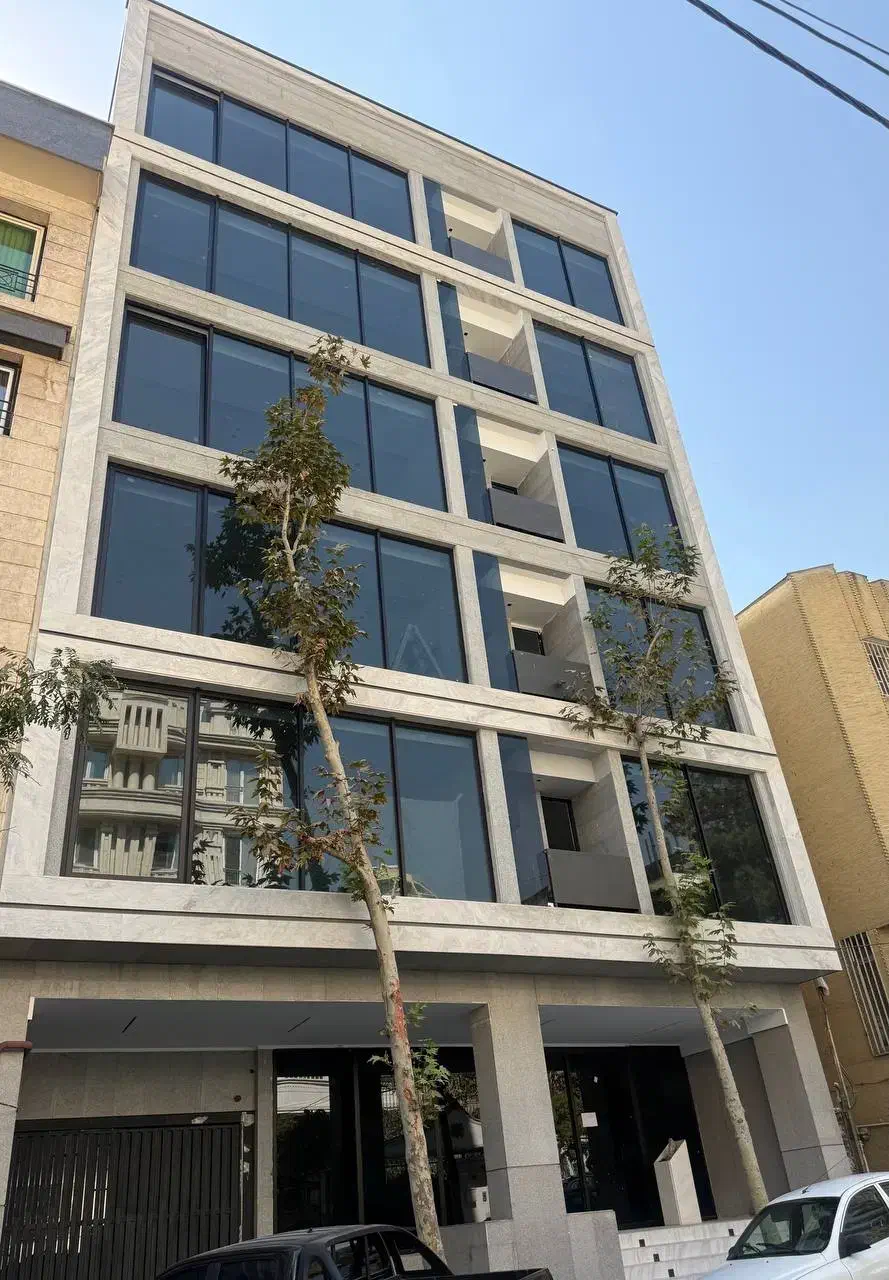 پیروزی افراسیابی ۷۵متر دو خواب موقعیت اداری