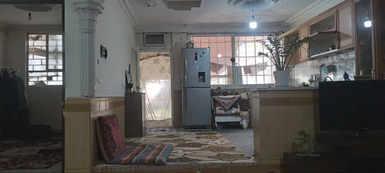 ویلایی ۲۵۰ متری دوخواب