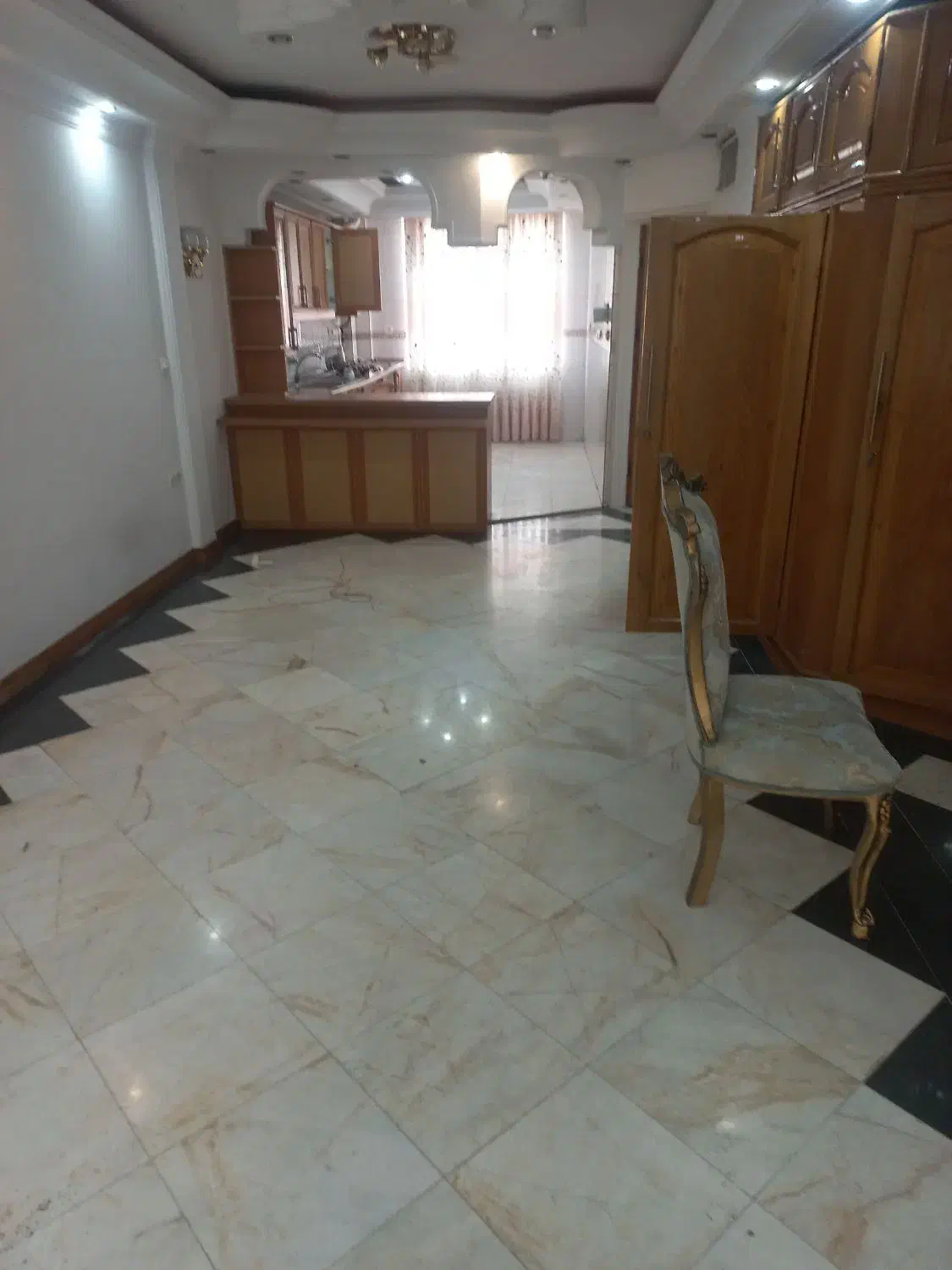 آپارتمان اجاره ای