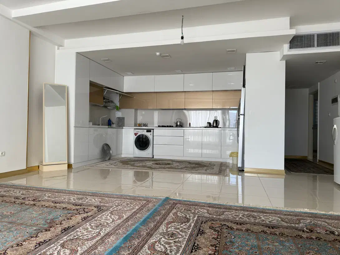 ویلایی ۴۰۰متری خیابان کاوسی