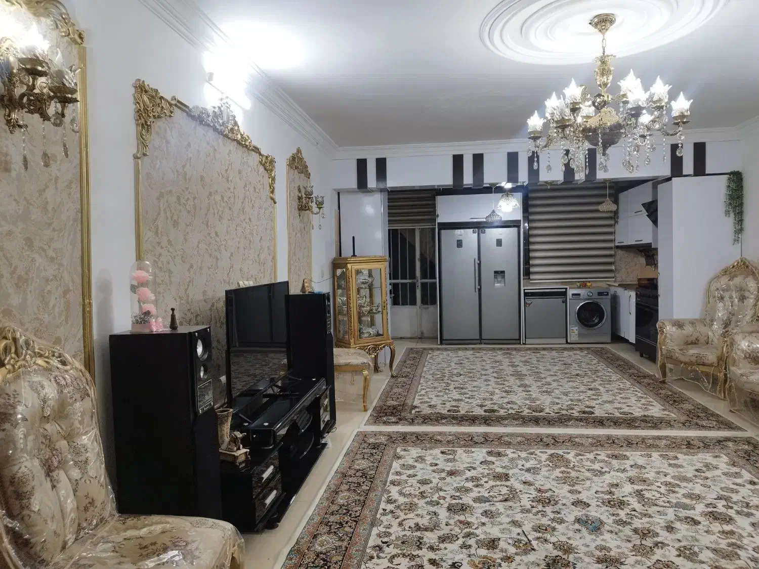 آپارتمان ۱۲۵ متری فول پارکینگ اختصاصی