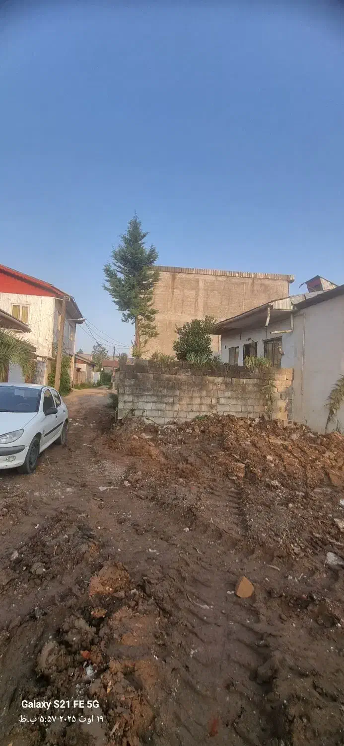 زمین مسکونی سند دار