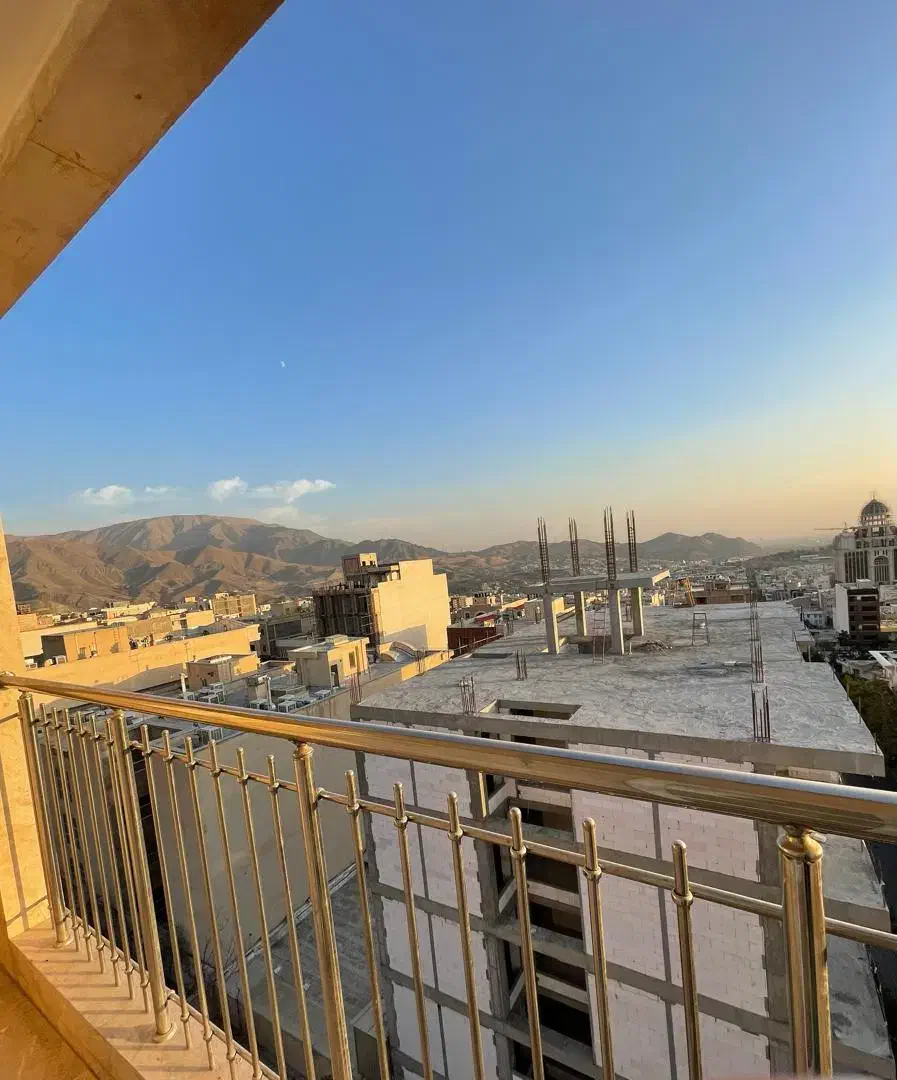 ۲۰۰متر.تکواحدی.کلیدنخورده.۲پارکینگ باکس