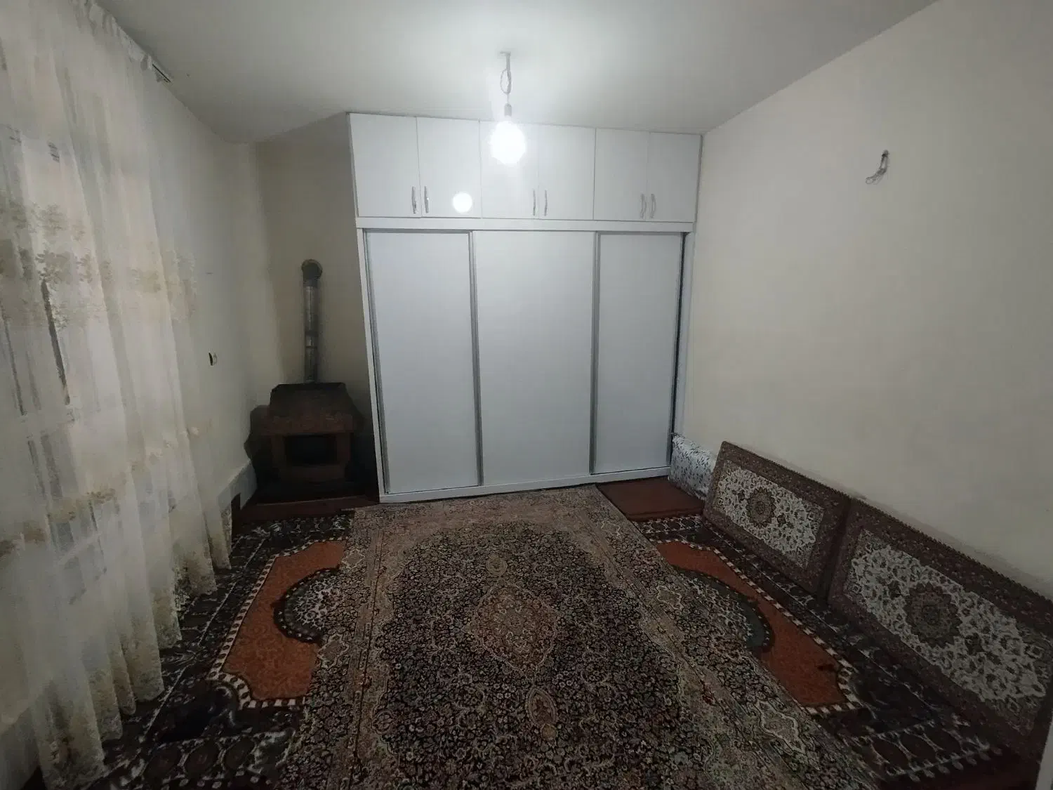 حیاط حیدر اباد
