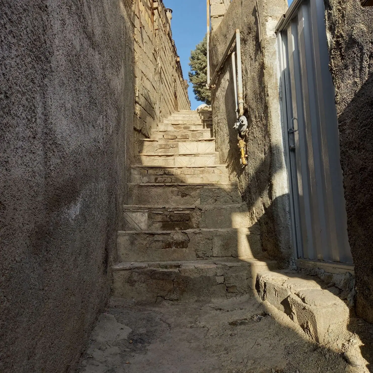 رهن و اجاره منزل مسکونی