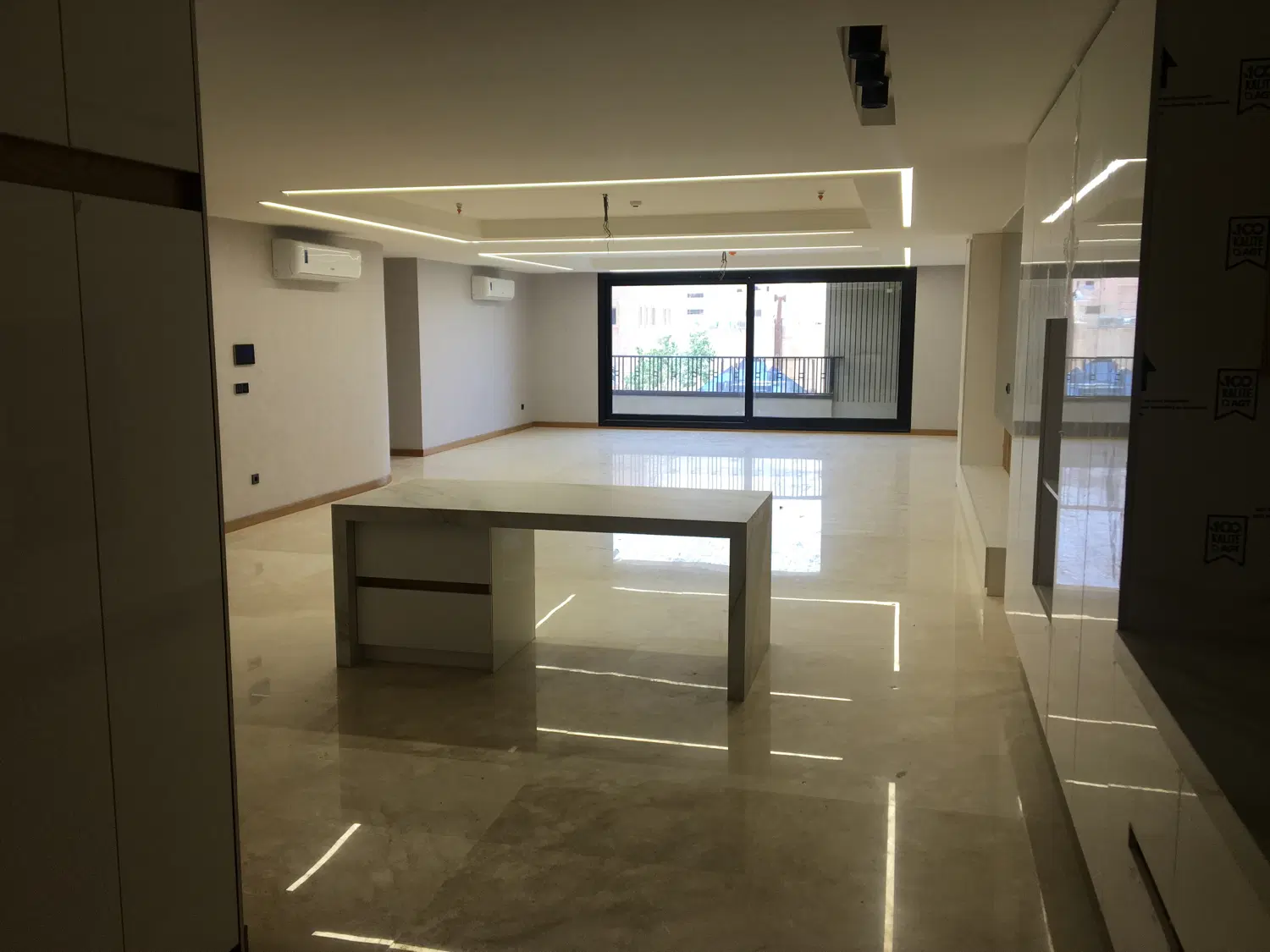 آپارتمان ۲۲۵ متری محتشم کاشانی