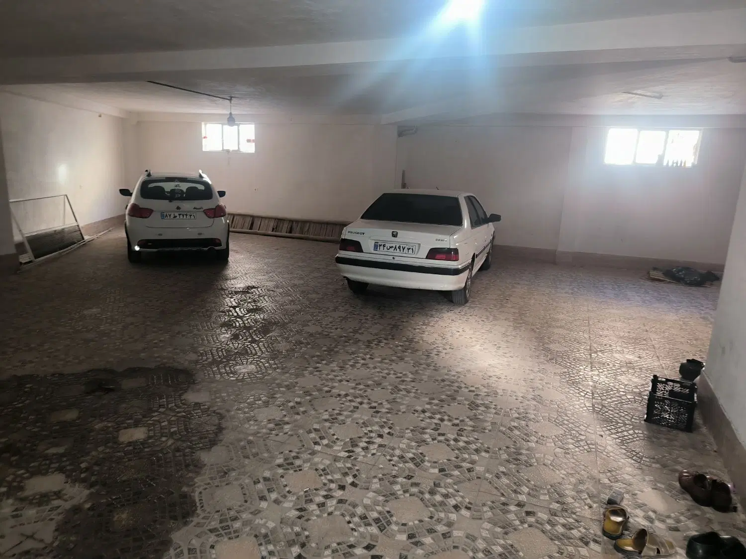 یک طبقه رو پیلوت ۱۵۰ متر