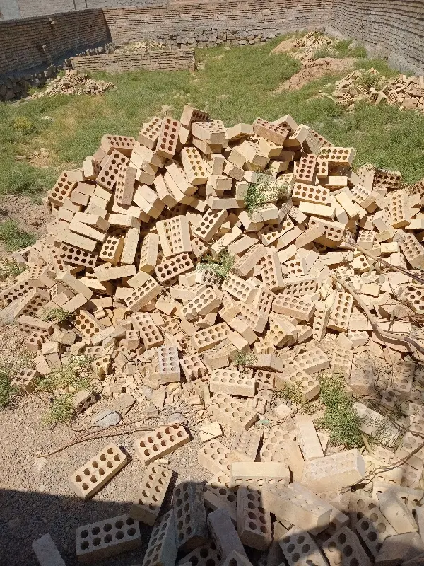 زمین مسکونی