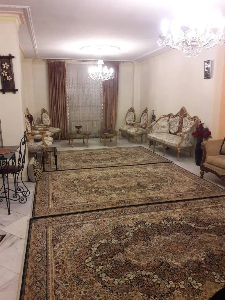 135 متر میدان 18 نارمک
