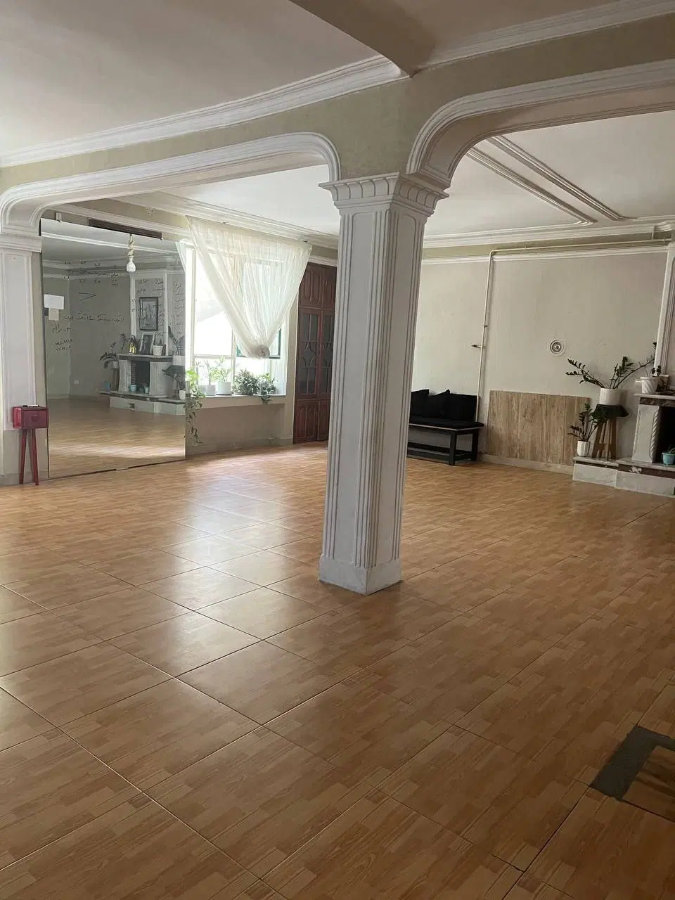 اجاره خانه ۱۲۰ متری دربست زعفرانیه