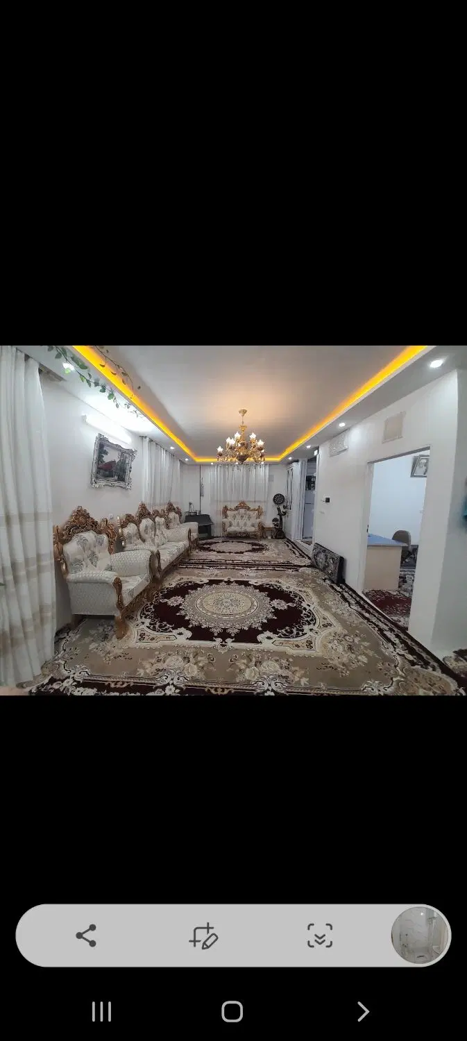 یک واحد آپارتمان ۸۰ متری