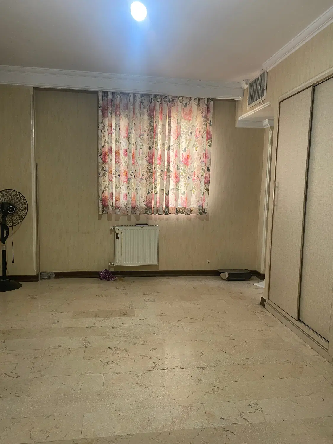 ابتدای یوسف آباد 75 متر 2 خوابه با امکانات