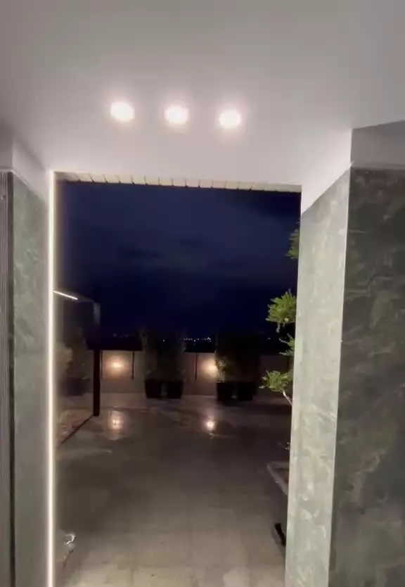 سه خوبه خاص دو کله با ساخت هنری