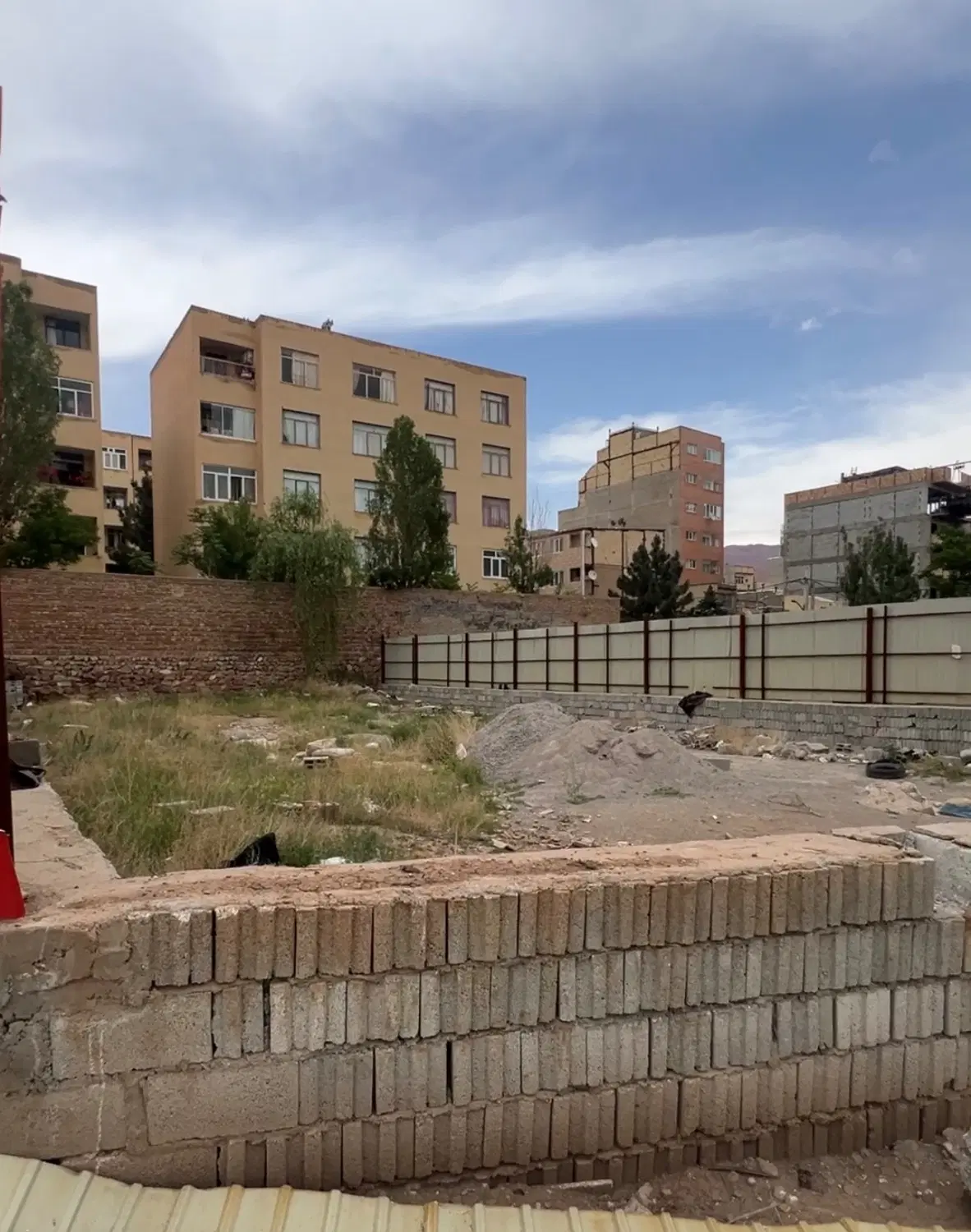 زمین بر خیابان یوسف اباد عباسی