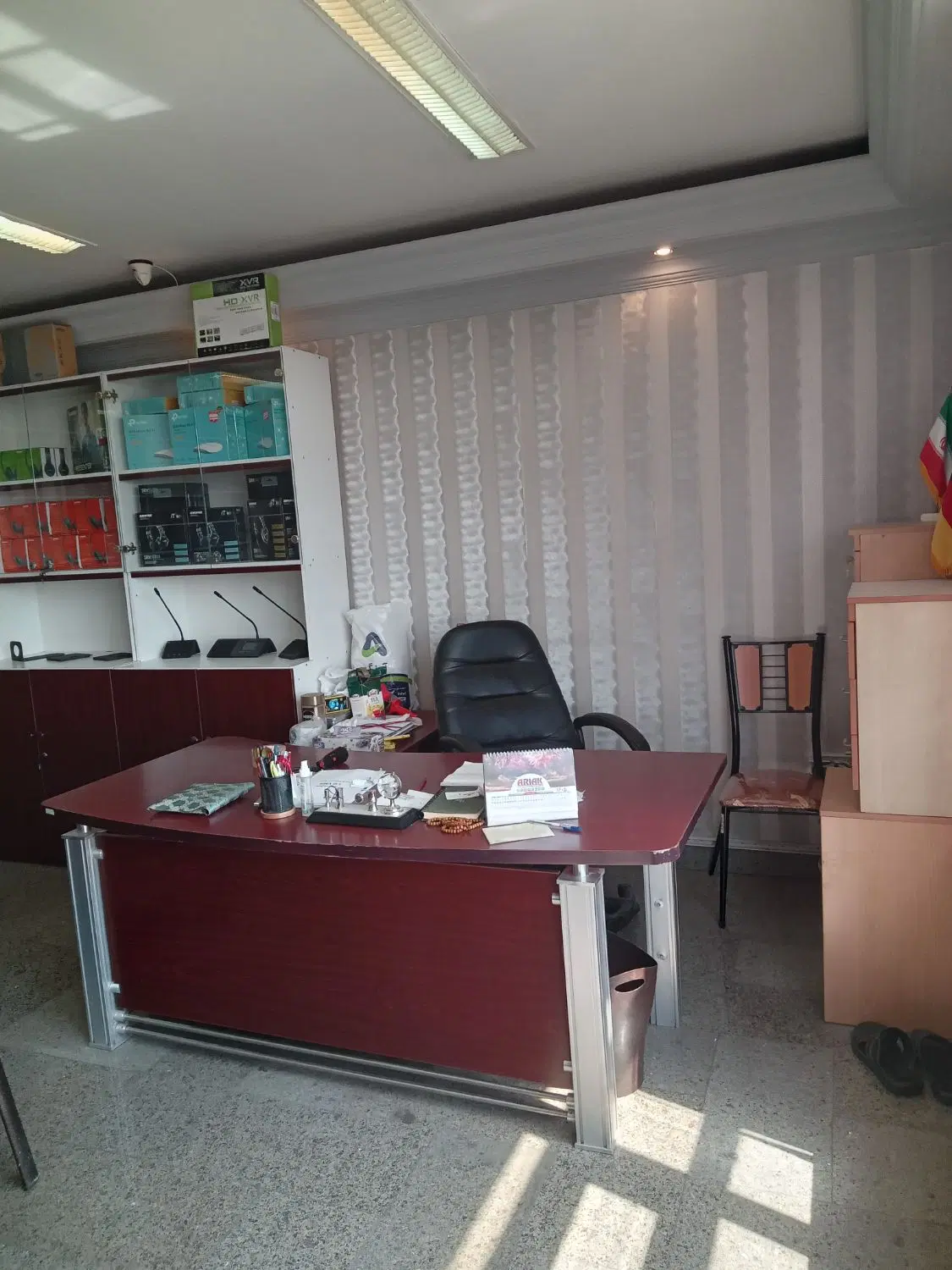 ۷۳متر اداری فول امکانات