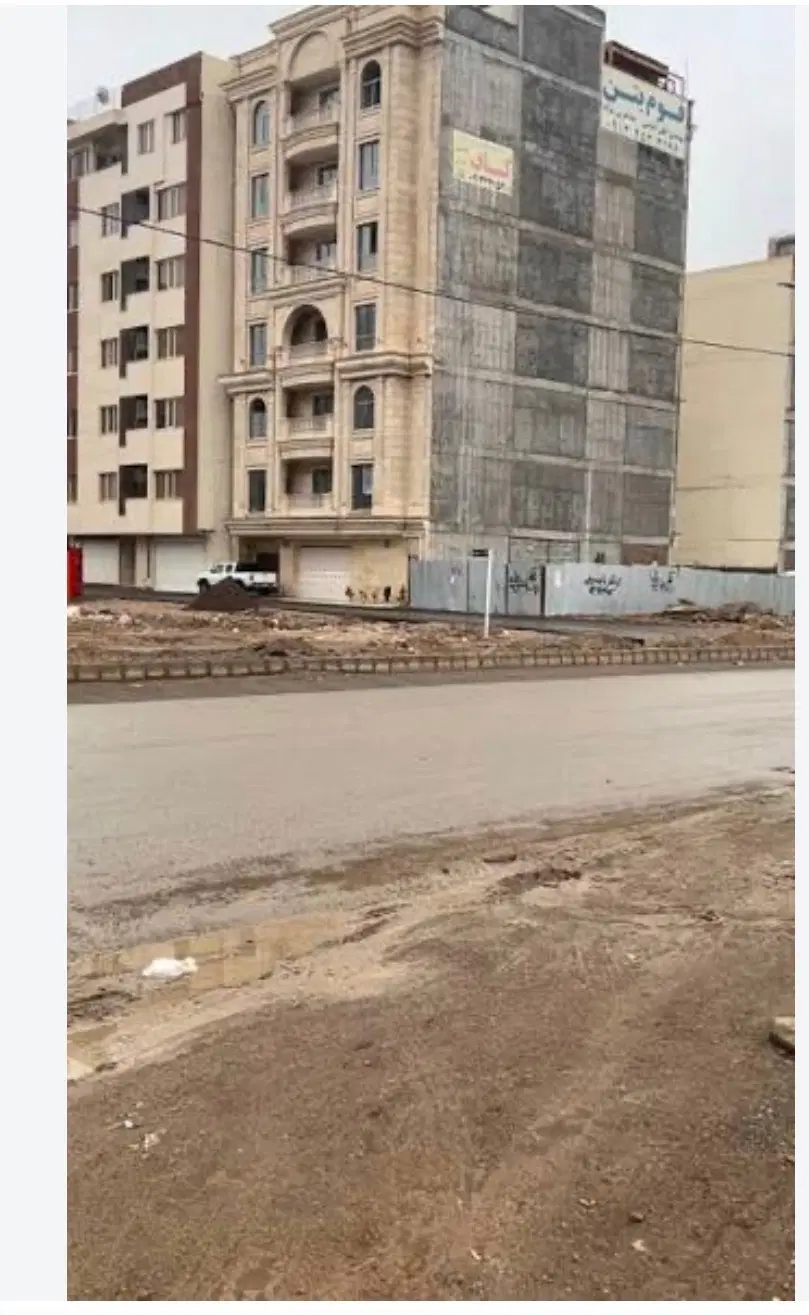 زمین جنب شهرک لاله