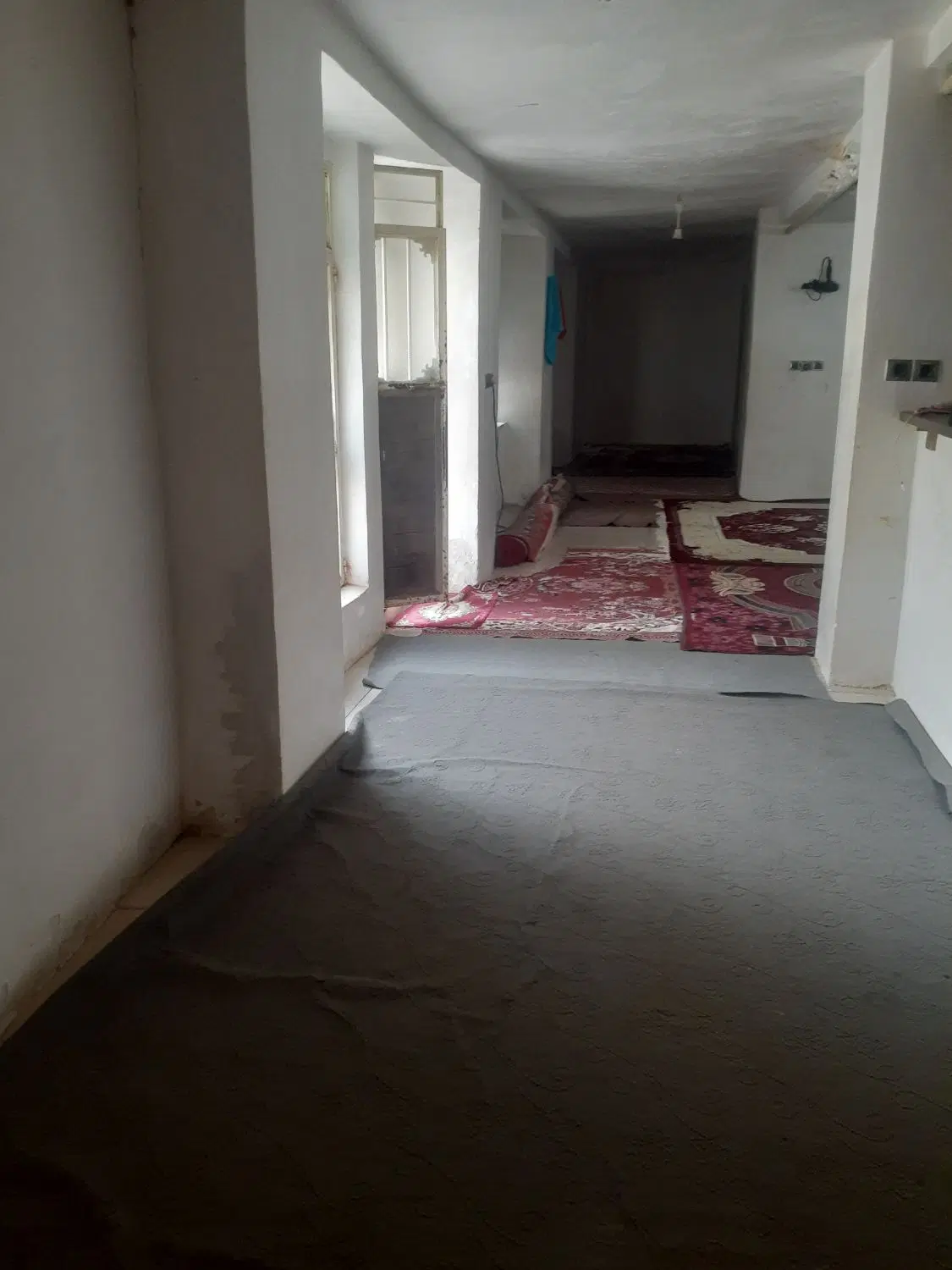 خانه ویلایی شهرستان بیضا شمال شیراز جنب اتوبان