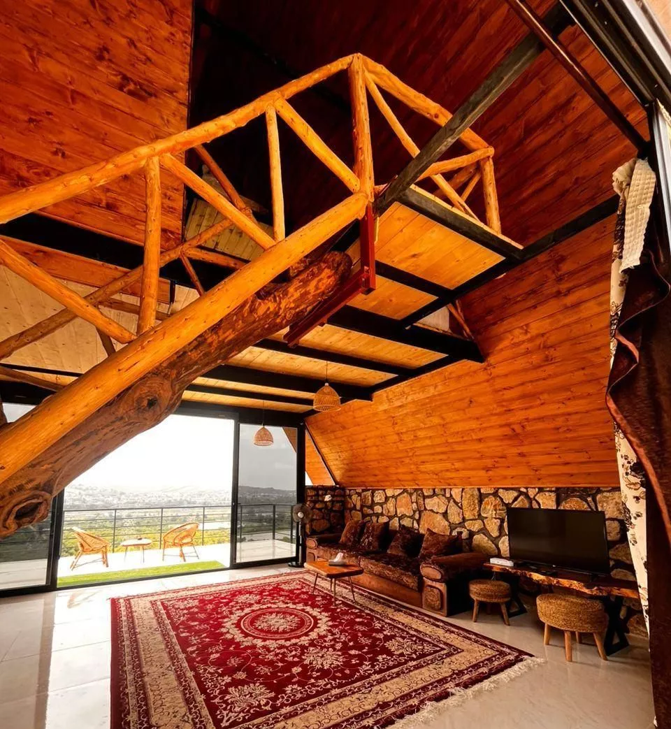 اجاره روزانه کلبه سوئیسی