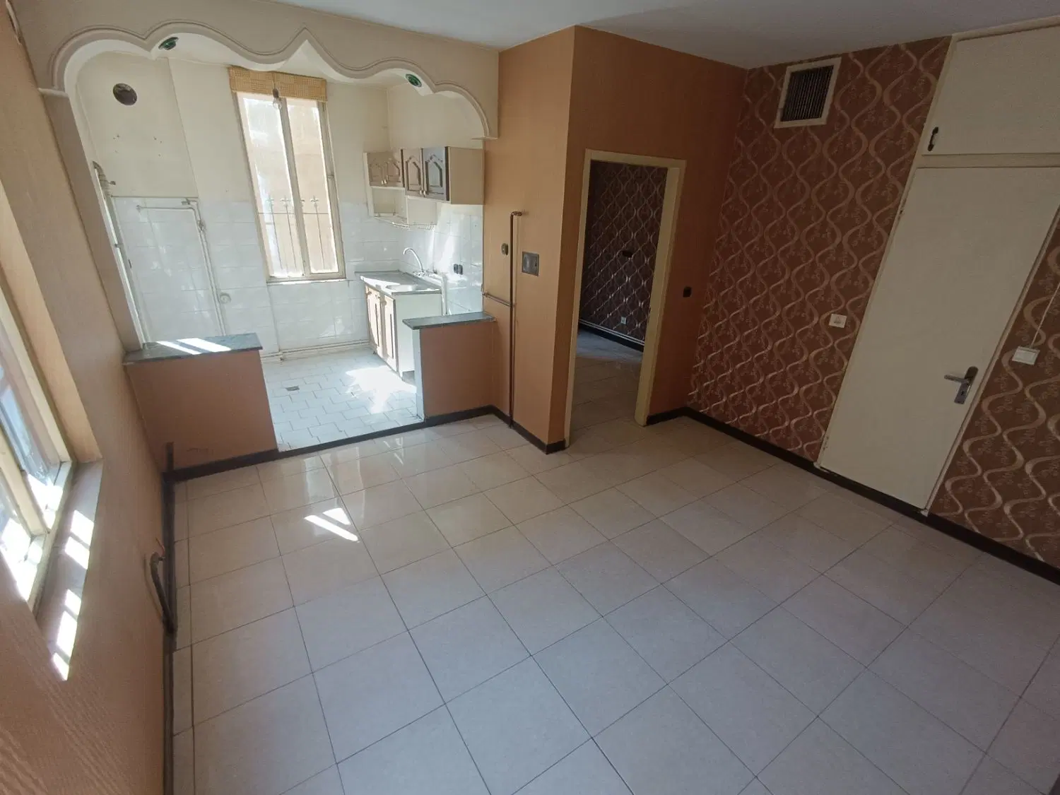 آپارتمان ۳۶متر آذربایجان رودکی