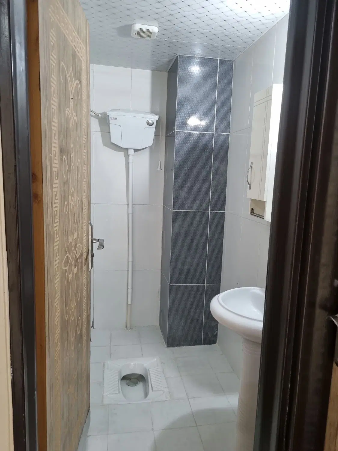 121 متری تخلیه