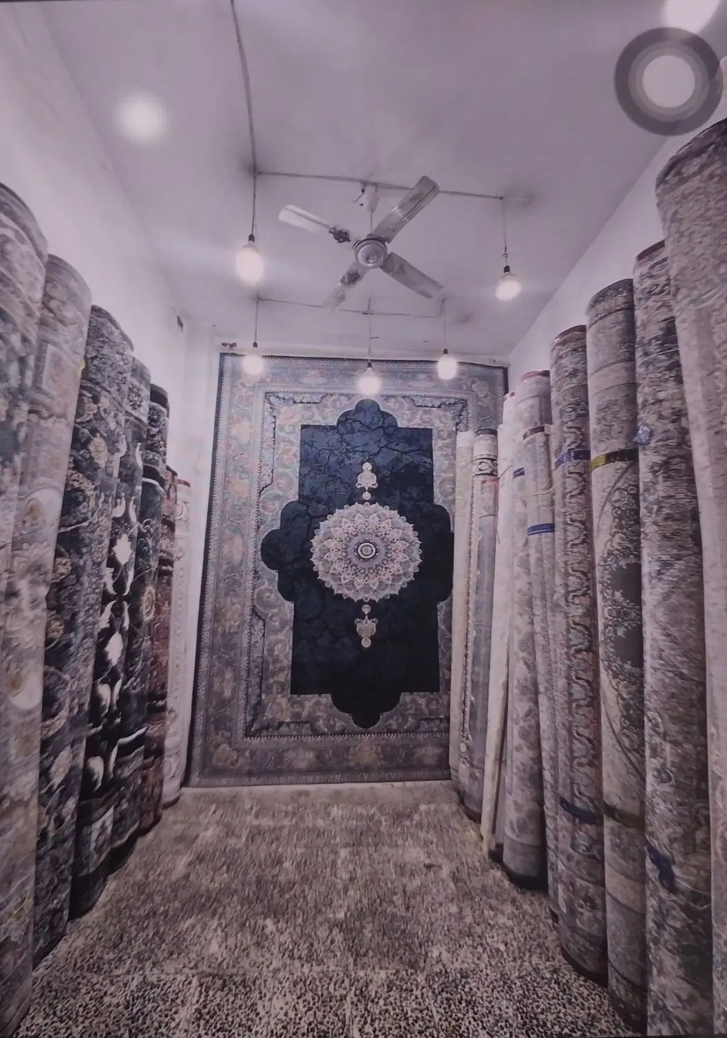 مغازه تجاری
