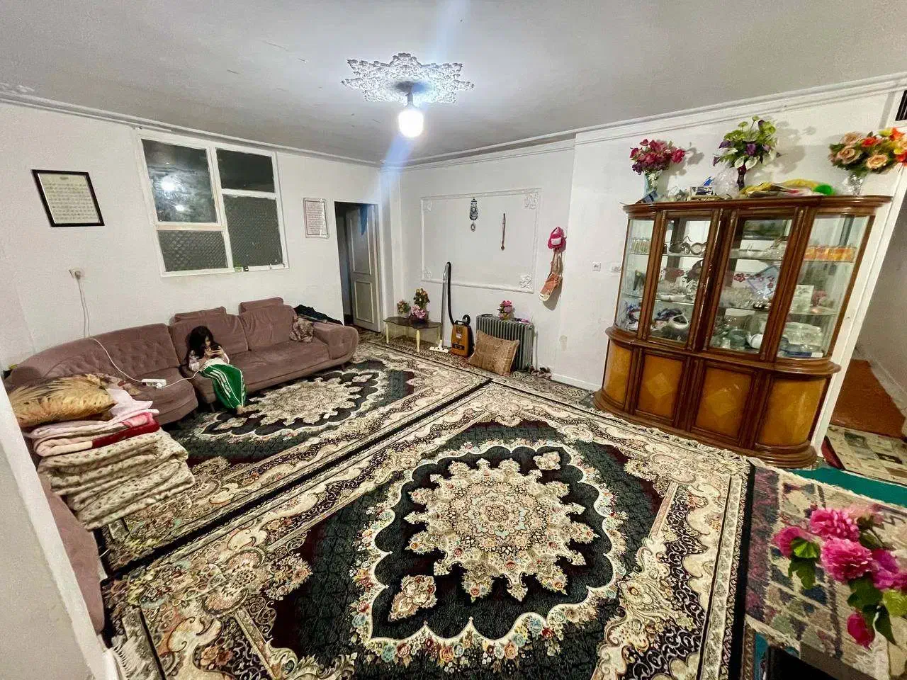 ۸۰متر۲خواب با انباری وپارکینگ(بر دوم جنوبی)