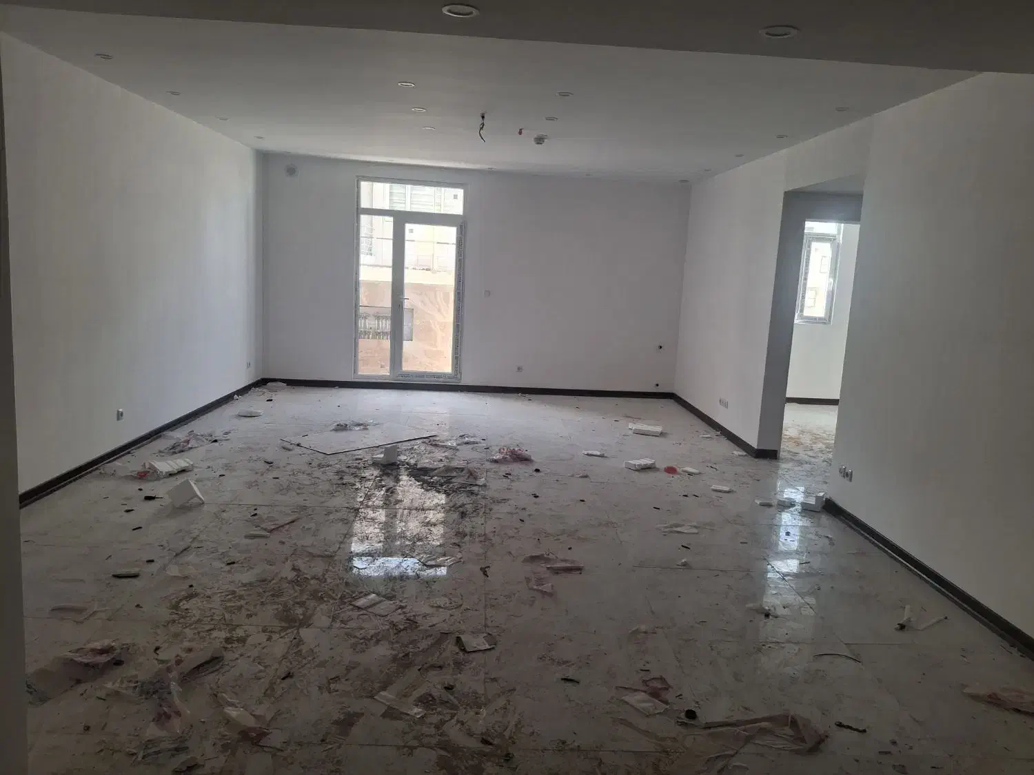 رهن واحد نوساز خیابان طالقانی