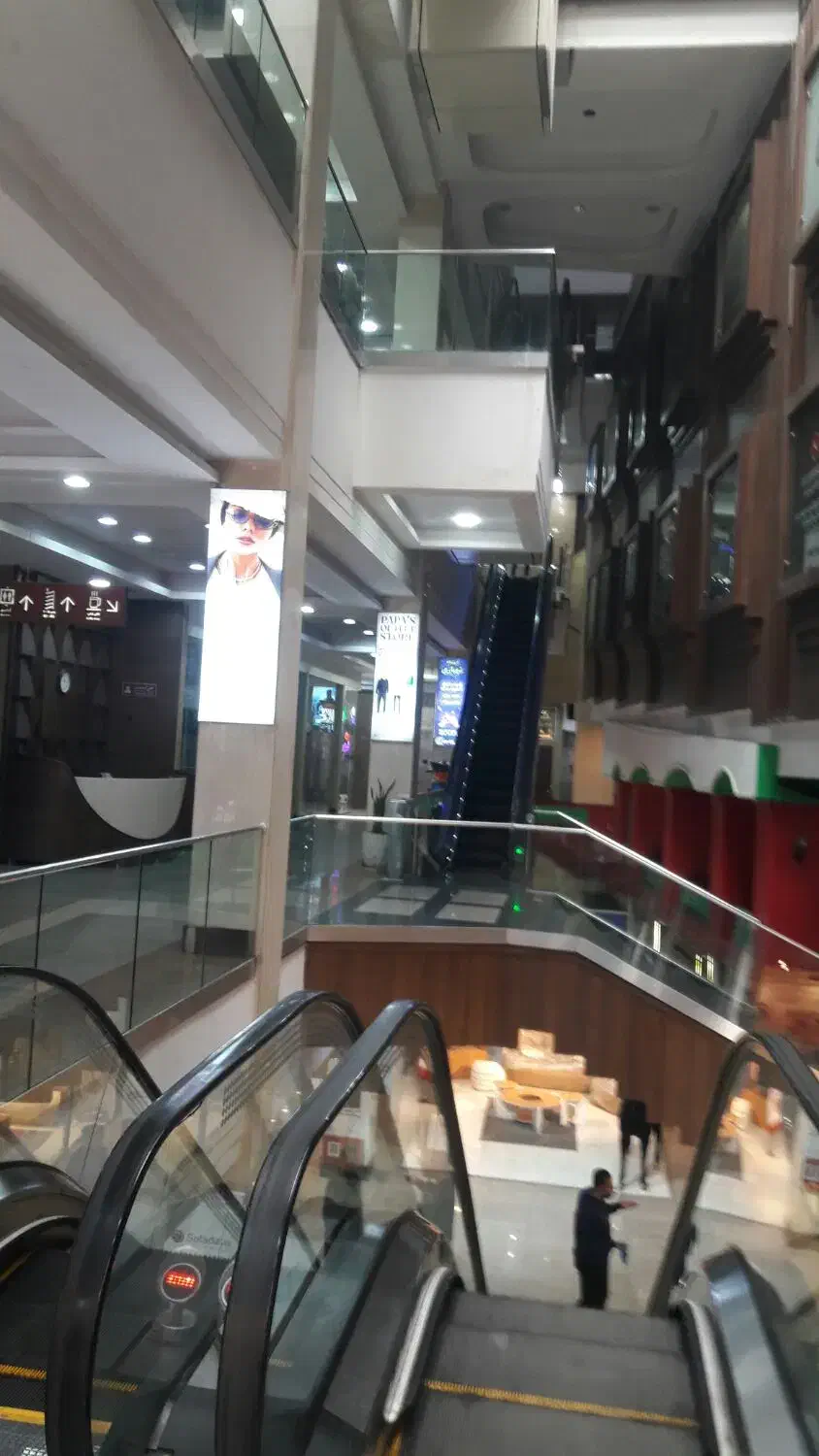 هروی تاپ لوکیشن اجاره مغازه ۱۴ متری  مشاغل مختلف