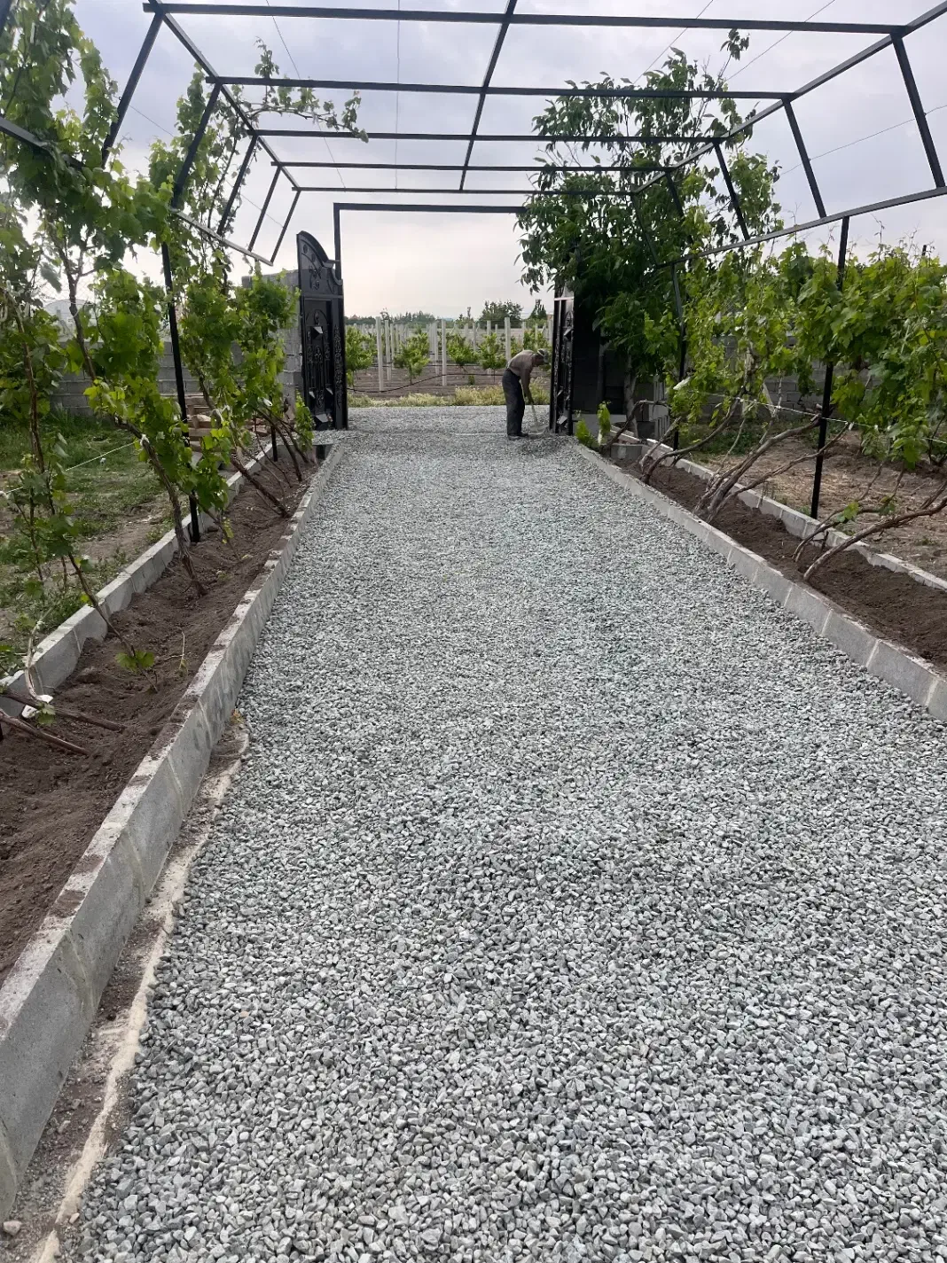باغ و باغچه در اردوشاهی به متراژ ۳۲۵۰متر