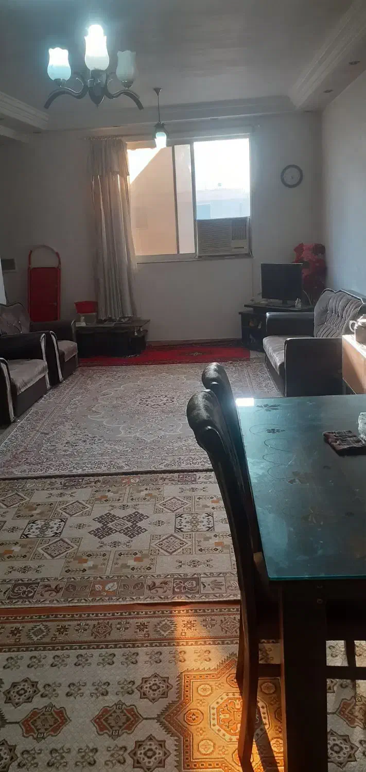 فروش واحد مسکونی طبقه اول در رشت