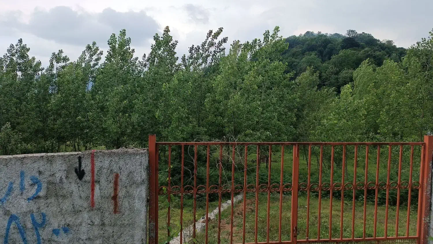 زمین مسکونی