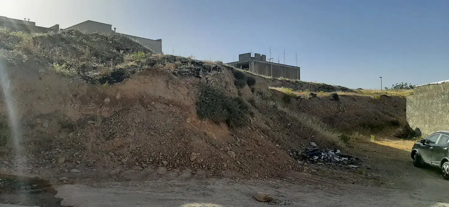 زمین مسکونی
