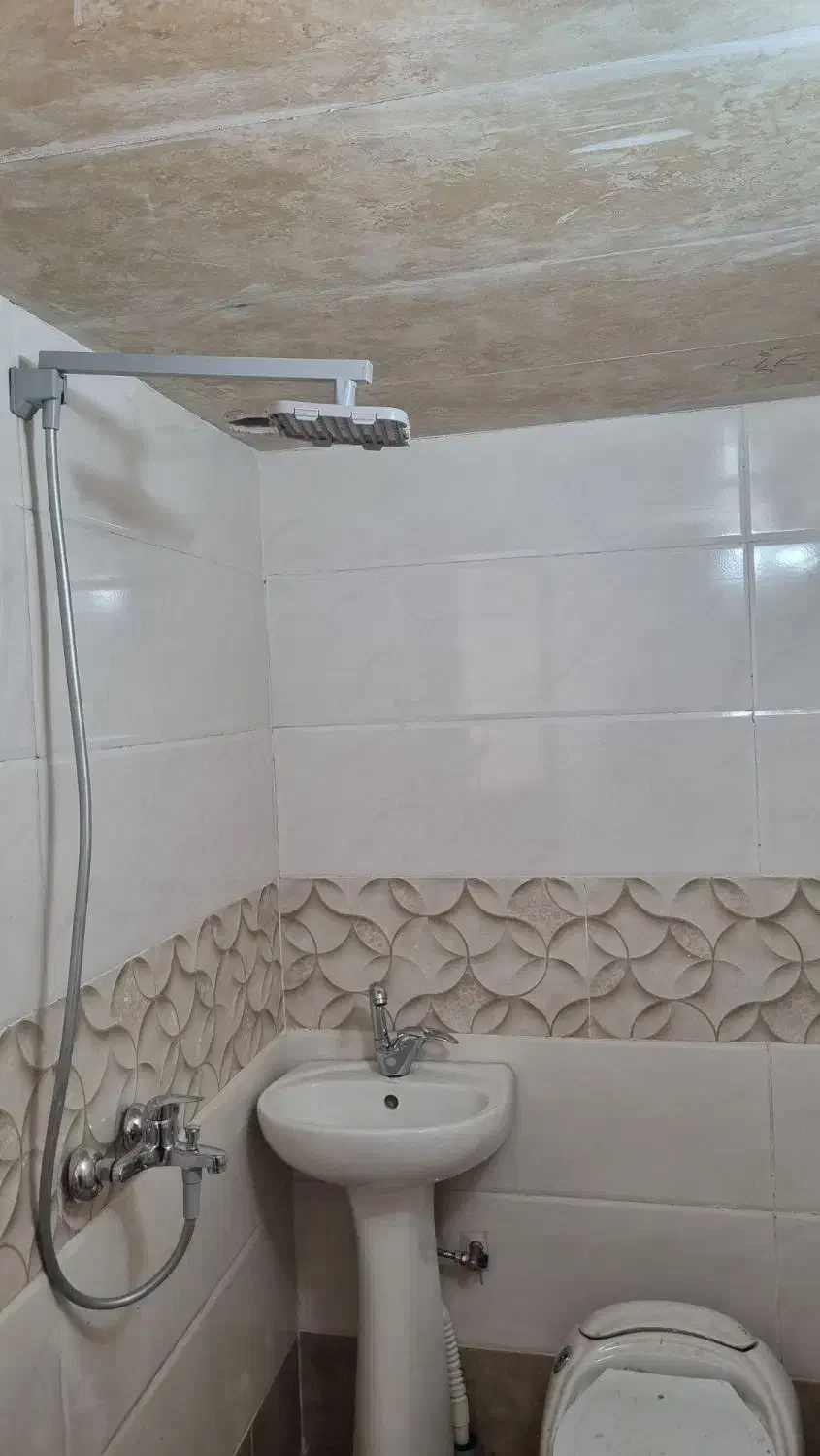 واحد 70 متری فلت تک خواب باهنر (رهن)