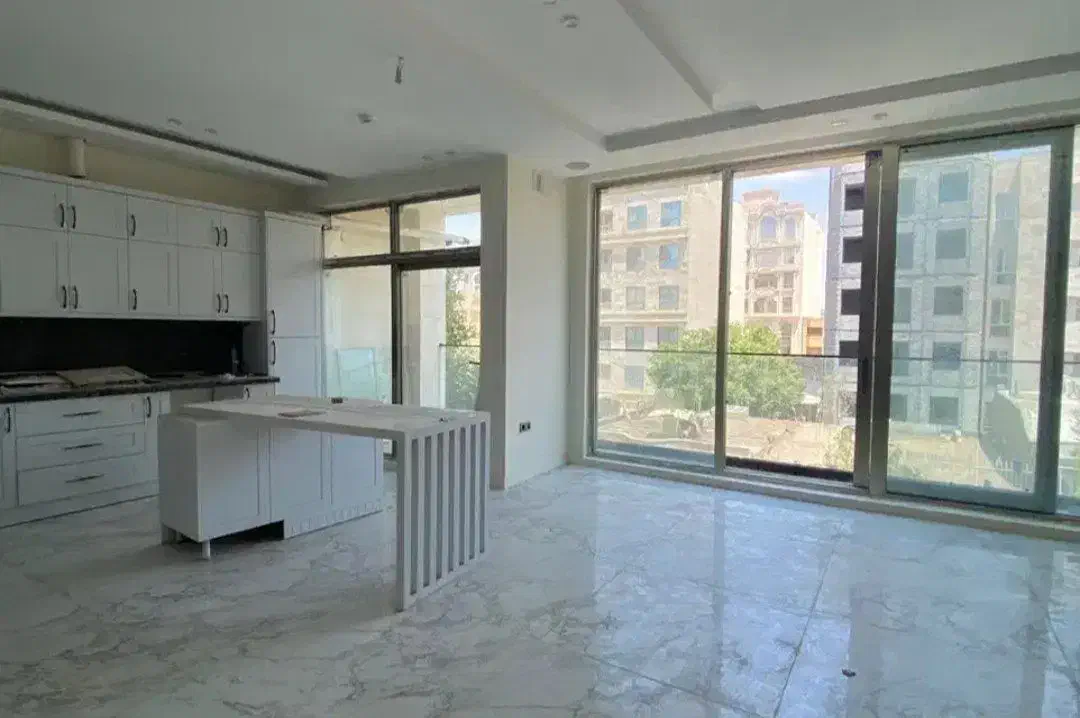 اپارتمان مدرن‌ جنوبی تاپ لوکیشن هاشمیه صارمی