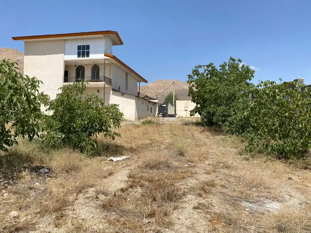 زمین۱۸۰۰۰متری ابتدای سربندان