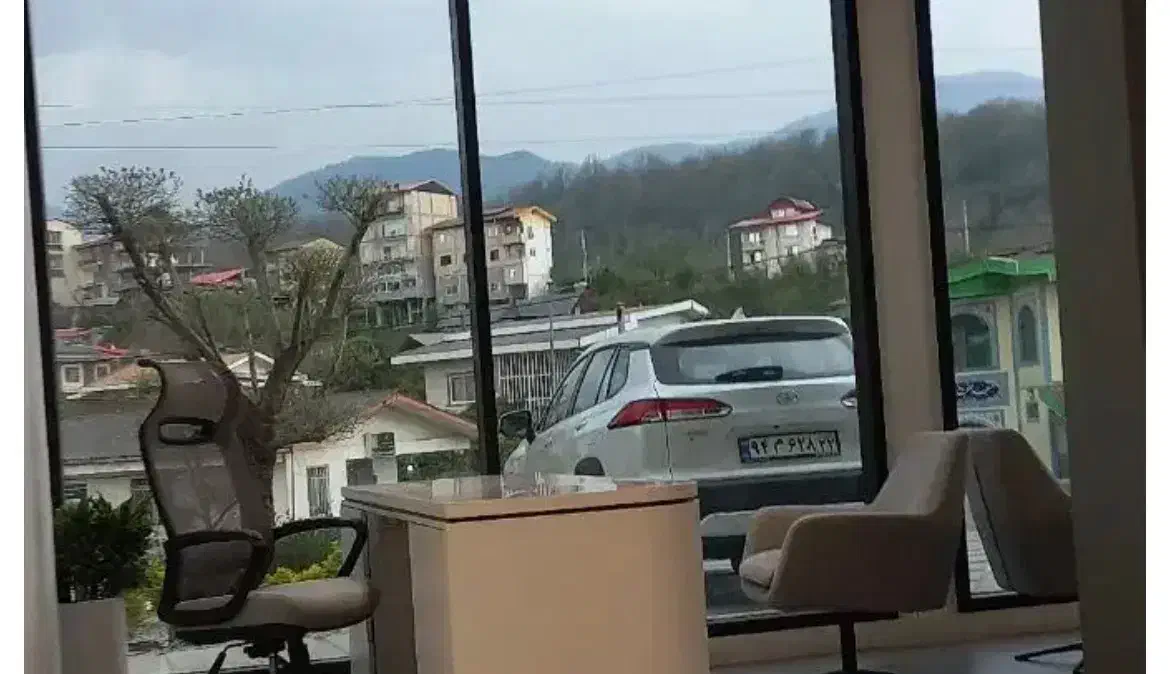 هم خونه موجه میخام سمت ولیعصر