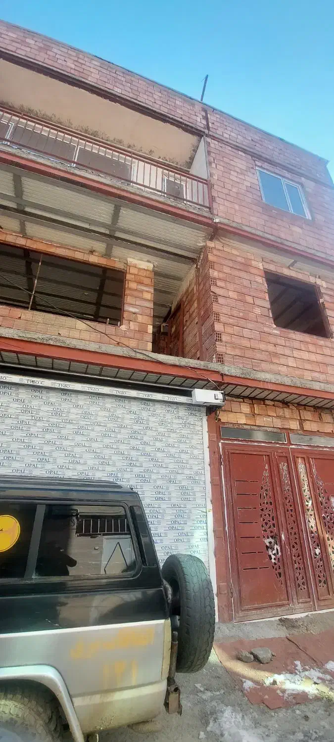 فروش ۲طبقه سفت کاری  انتهای بهارستان علی مشار