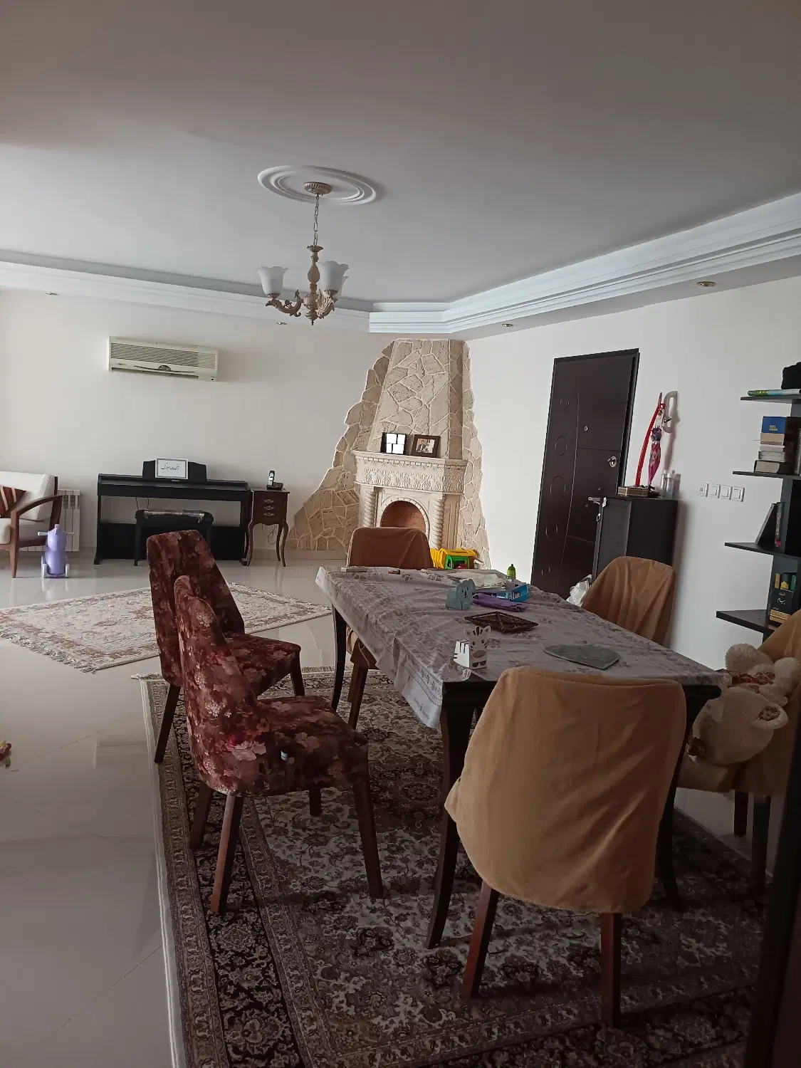120 متر جمالزاده شمالی