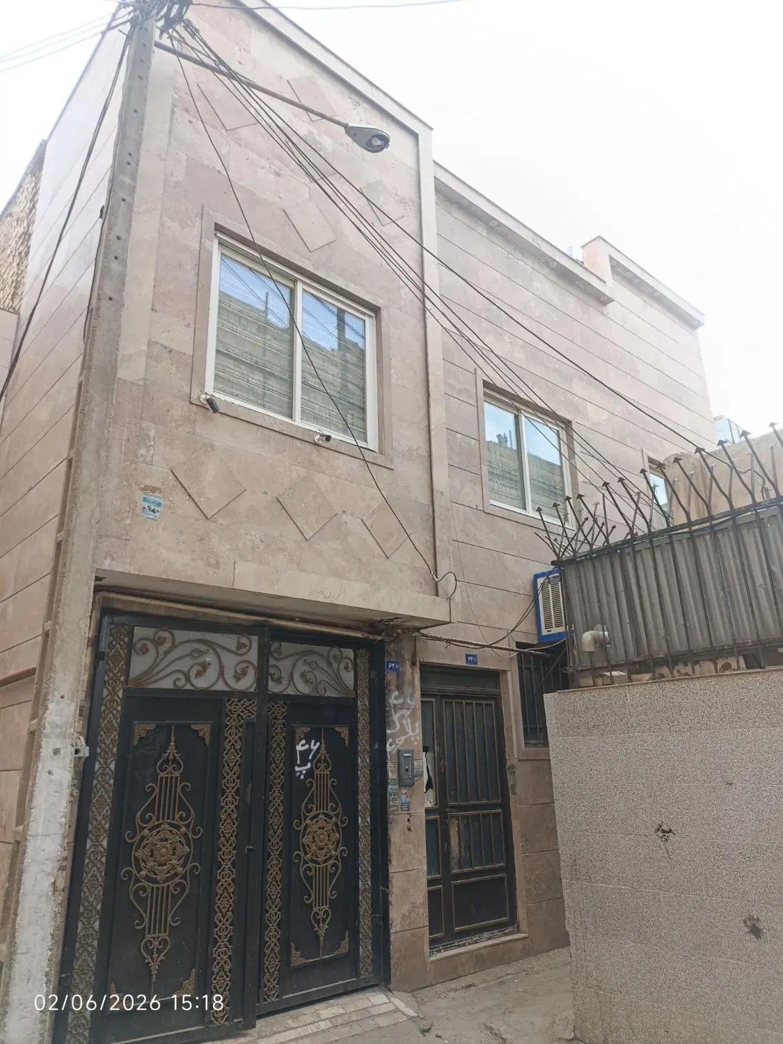 خانه ۳ طبقه