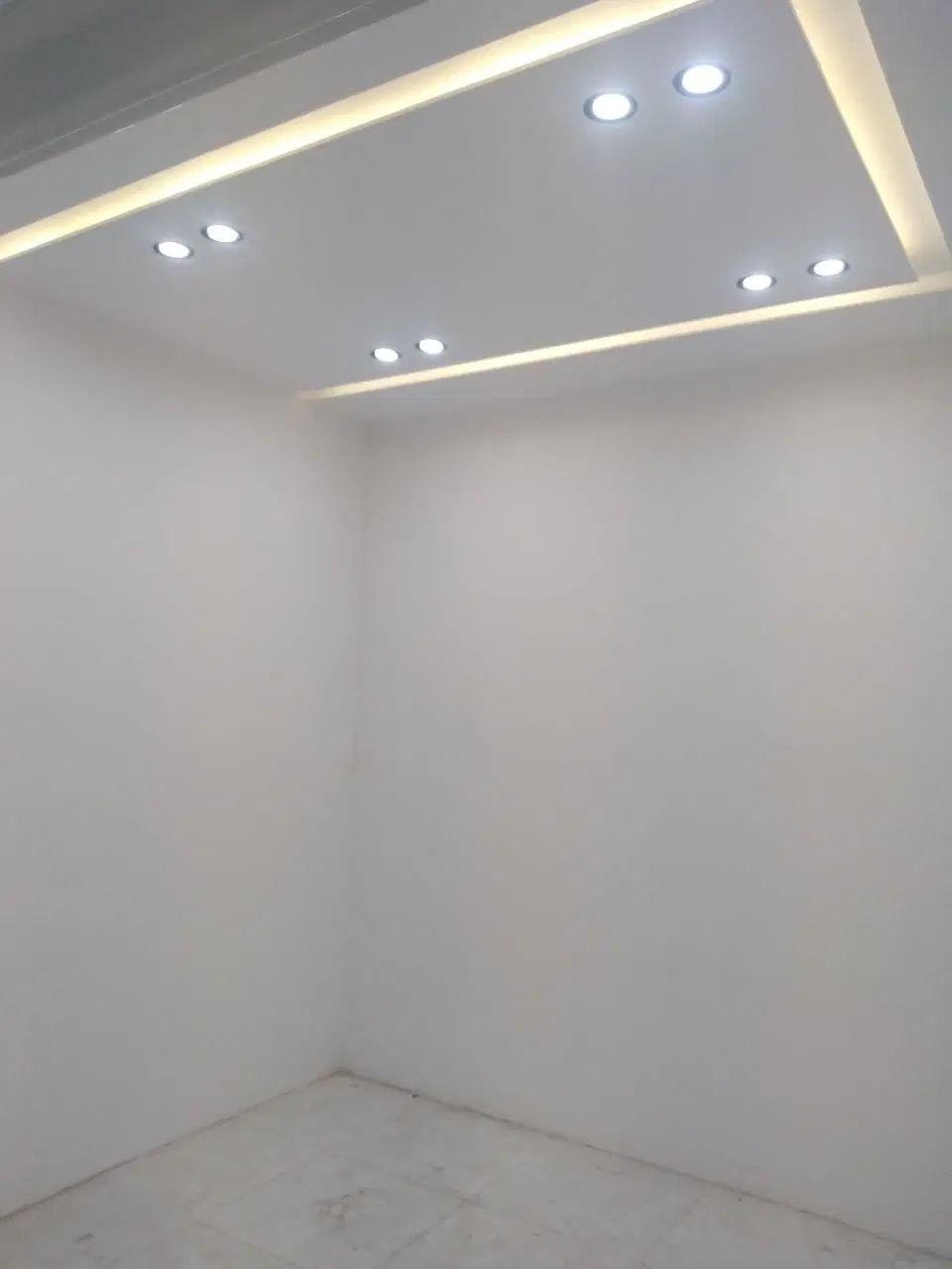 اپارتمان صد متری فدک ۱۰