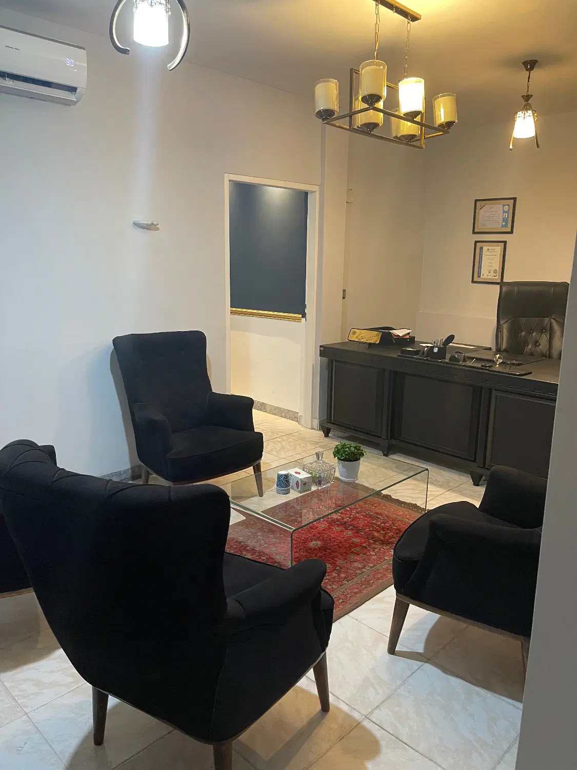 واحد تجاری اداری