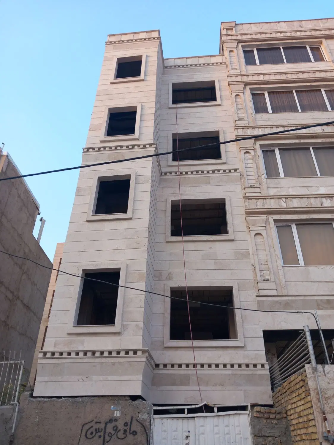 همکار برای راه اندازی مغازه