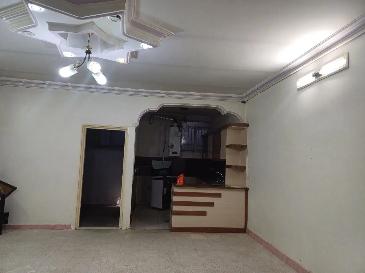 همکف ۸۵ متری
