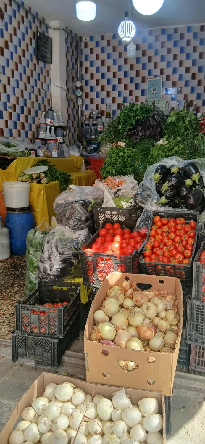 مغازه ۱۵ متری در موقعیت مناسب