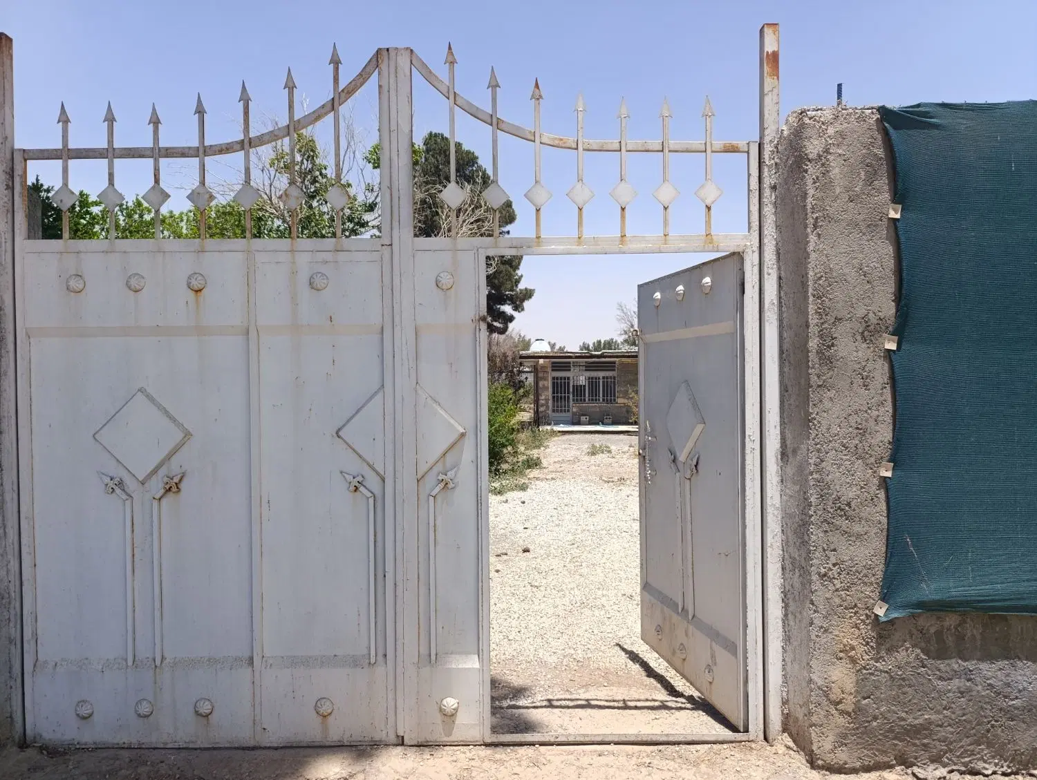 باغ عاشق آباد