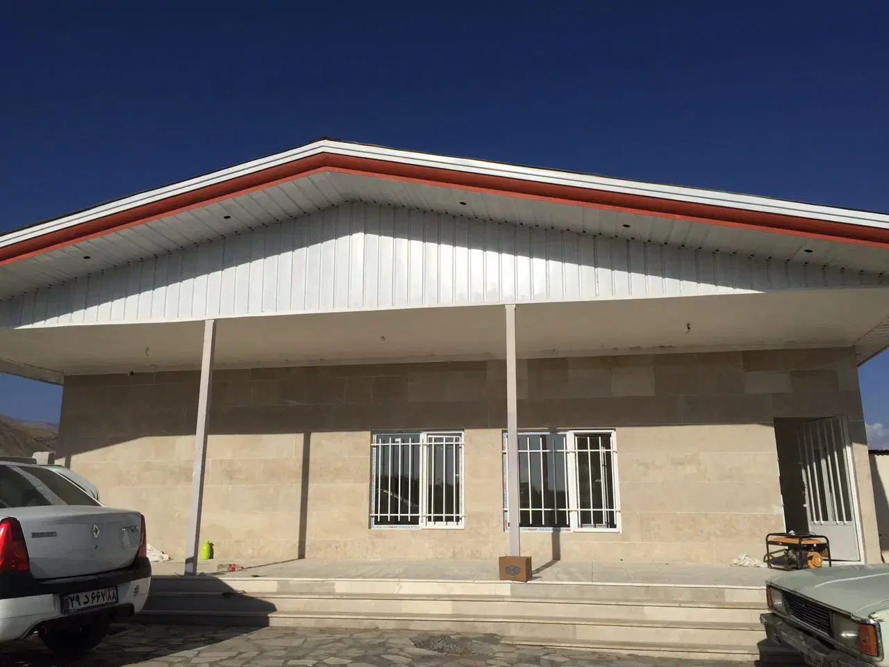 باغ ویلا باسند رسمی قطعی۸۰۳ متری سربندان