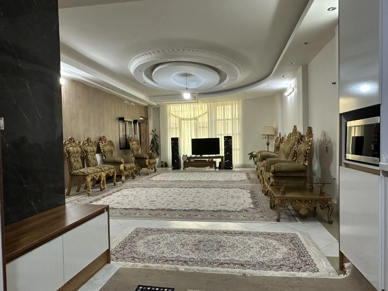 ۱۳۰متر خیابان پنج آذر ۳خواب بازسازی شده