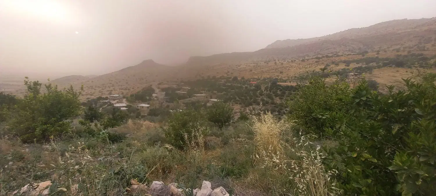 زمین با موقعیت عالی