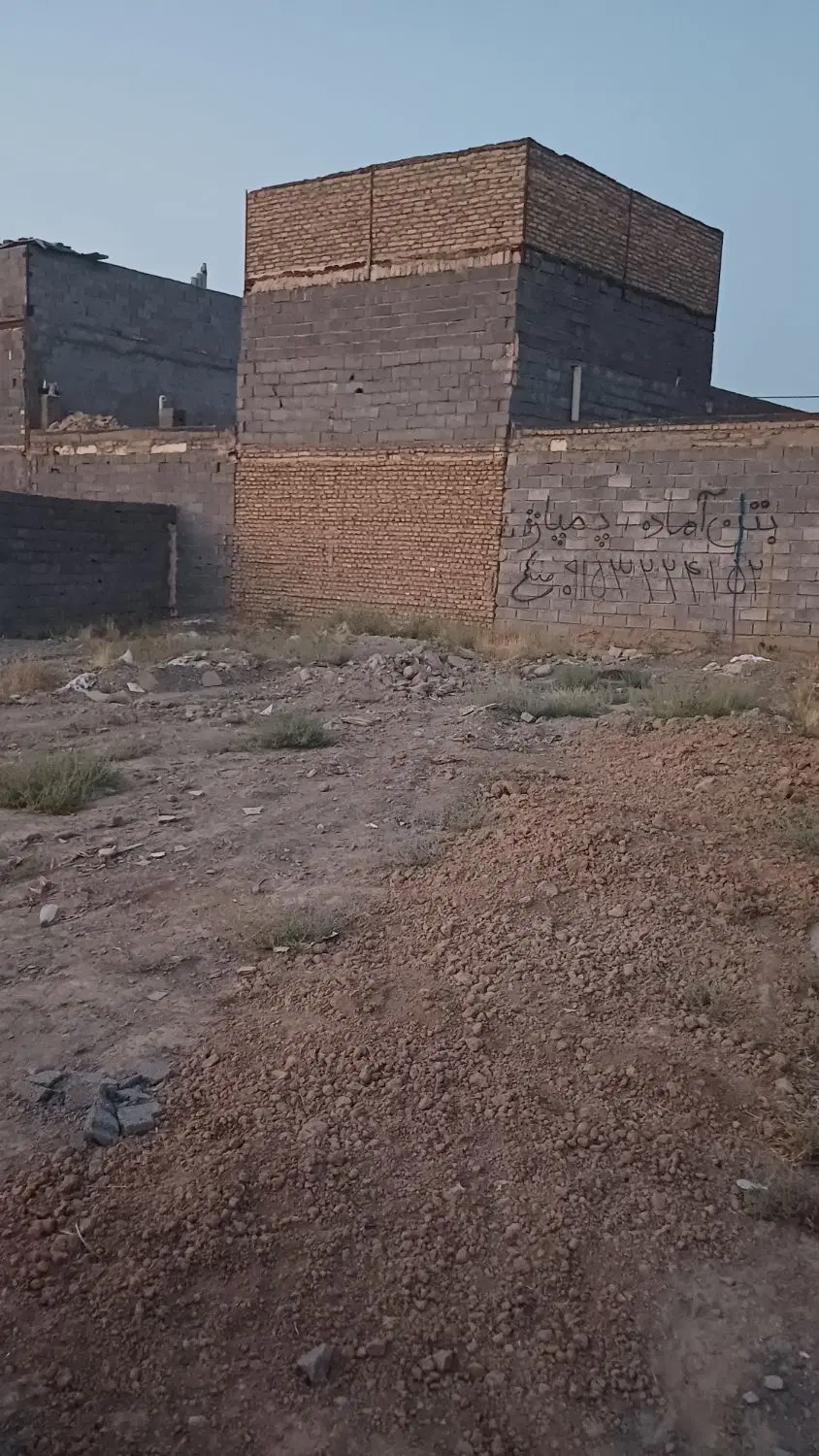 زمین مناسب ساخت ۴برج